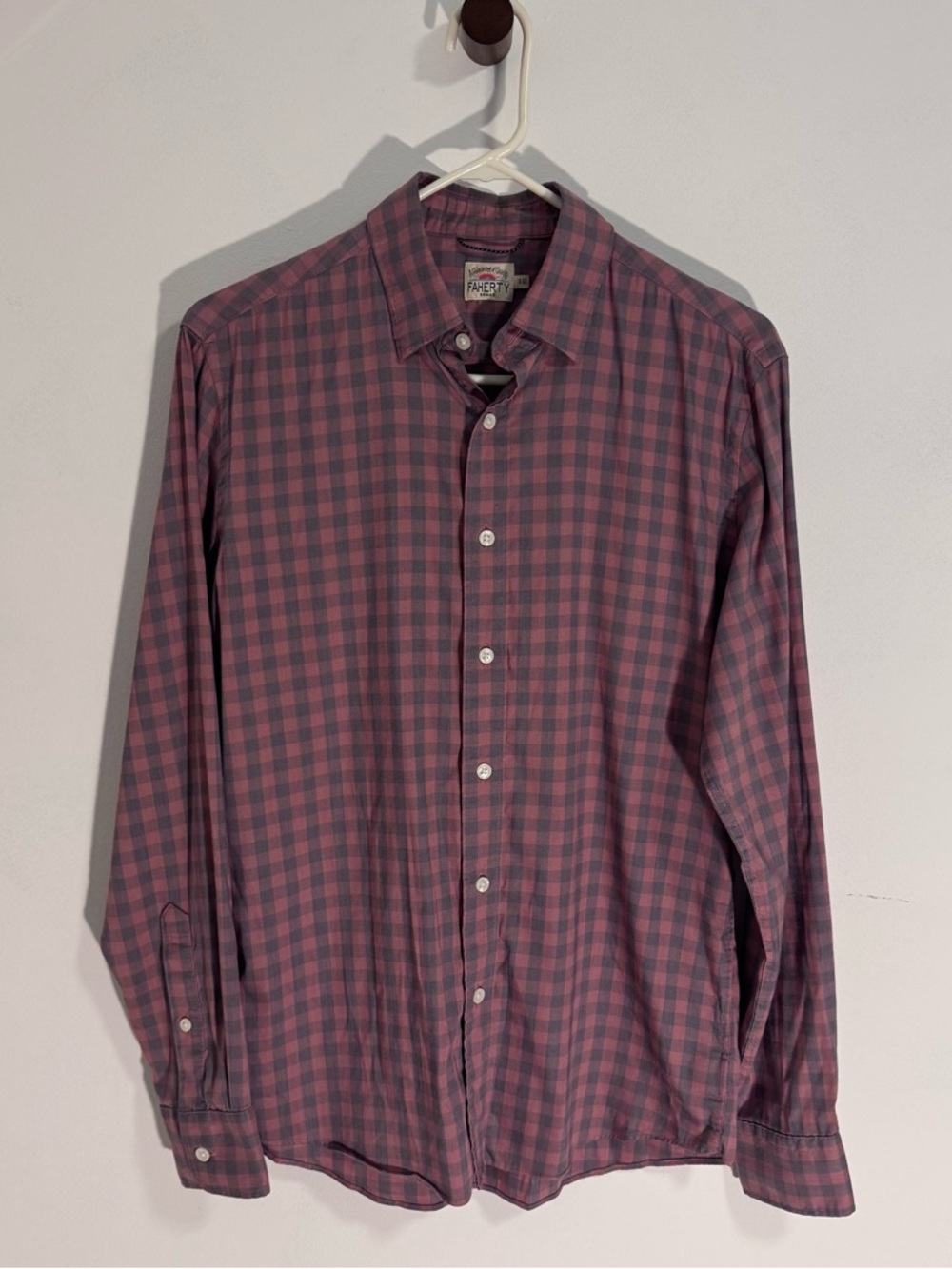 Faherty Men’s Mauve and Gray Check Button-Down Shirt